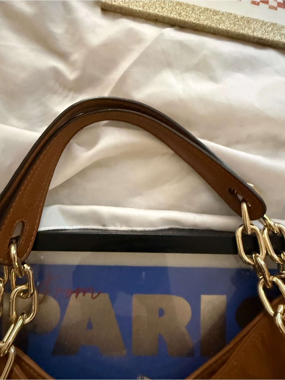 Michael Kors Cognac Leather Shoulder Bag with Gold Chain Detail - Picture 4 of 6